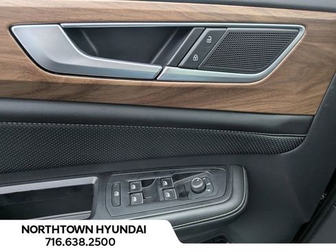 Used 2024 Volkswagen Atlas SE image 29