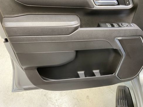 Used 2025 Chevrolet Silverado 2500 LT w/ Convenience Package AWD/4WD image 23