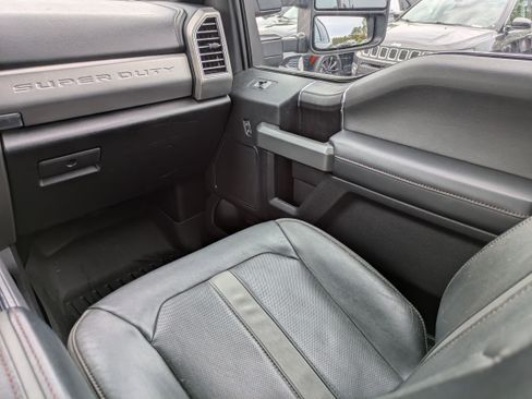 Used 2019 Ford F250 Platinum w/ Platinum Ultimate Package image 10
