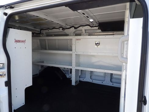 Used 2020 Ford Transit 250 Low Roof image 27