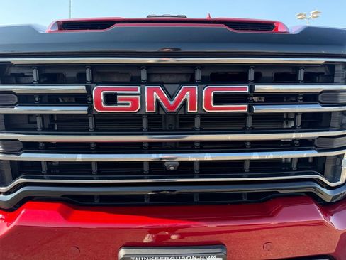 Used 2022 GMC Sierra 2500 AT4 w/ AT4 Premium Plus Package AWD/4WD image 7