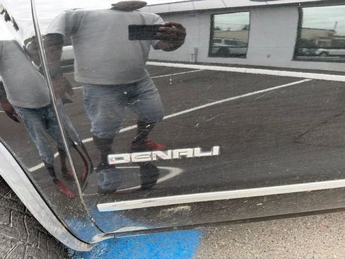 Used 2015 GMC Sierra 1500 Denali AWD/4WD image 4