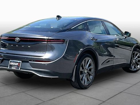 Used 2024 Toyota Crown Limited w/ Advanced Technology Package image 13