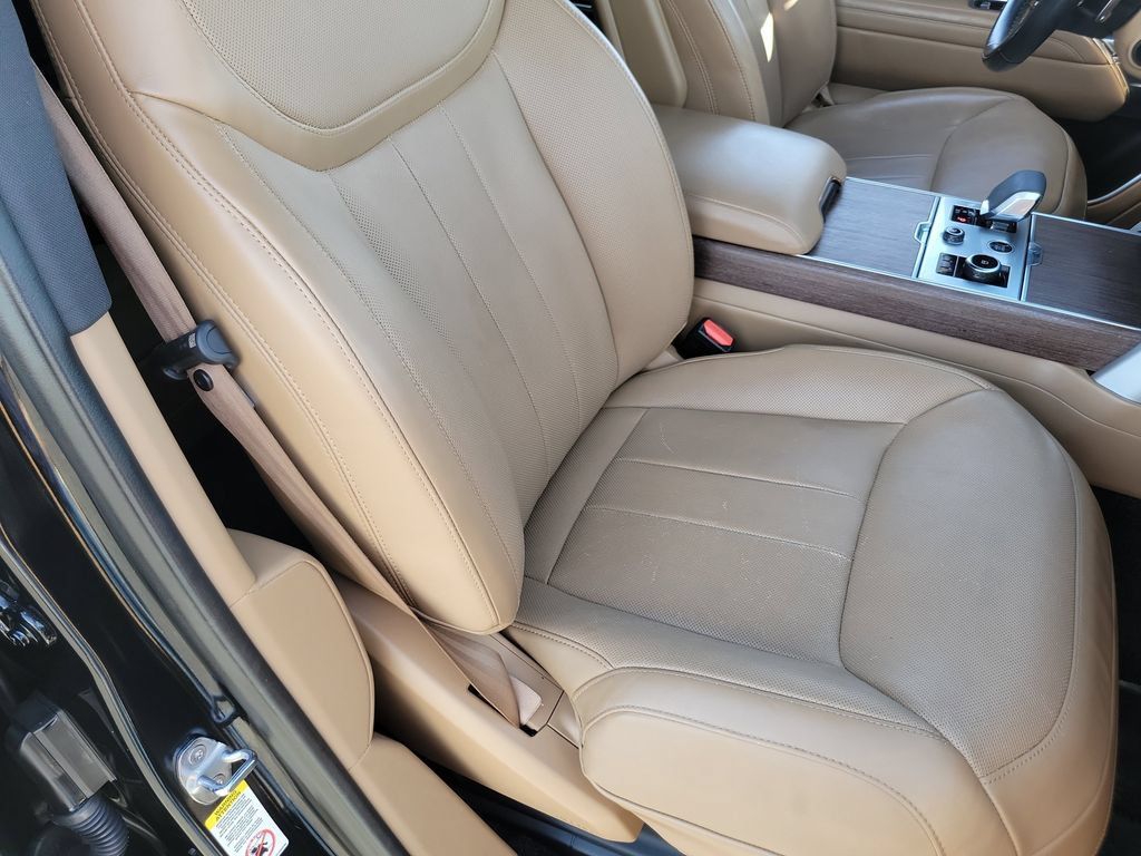 Used 2023 Land Rover Range Rover SE AWD/4WD image 18