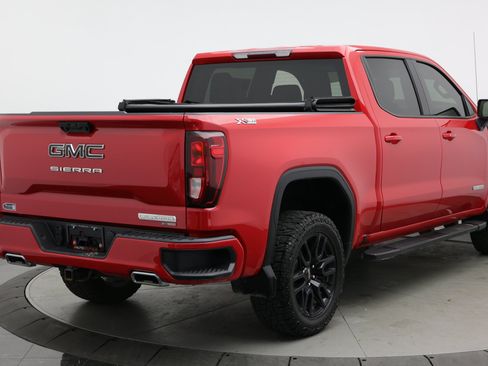 Used 2023 GMC Sierra 1500 Elevation w/ LPO, Elevation Black Package AWD/4WD image 7