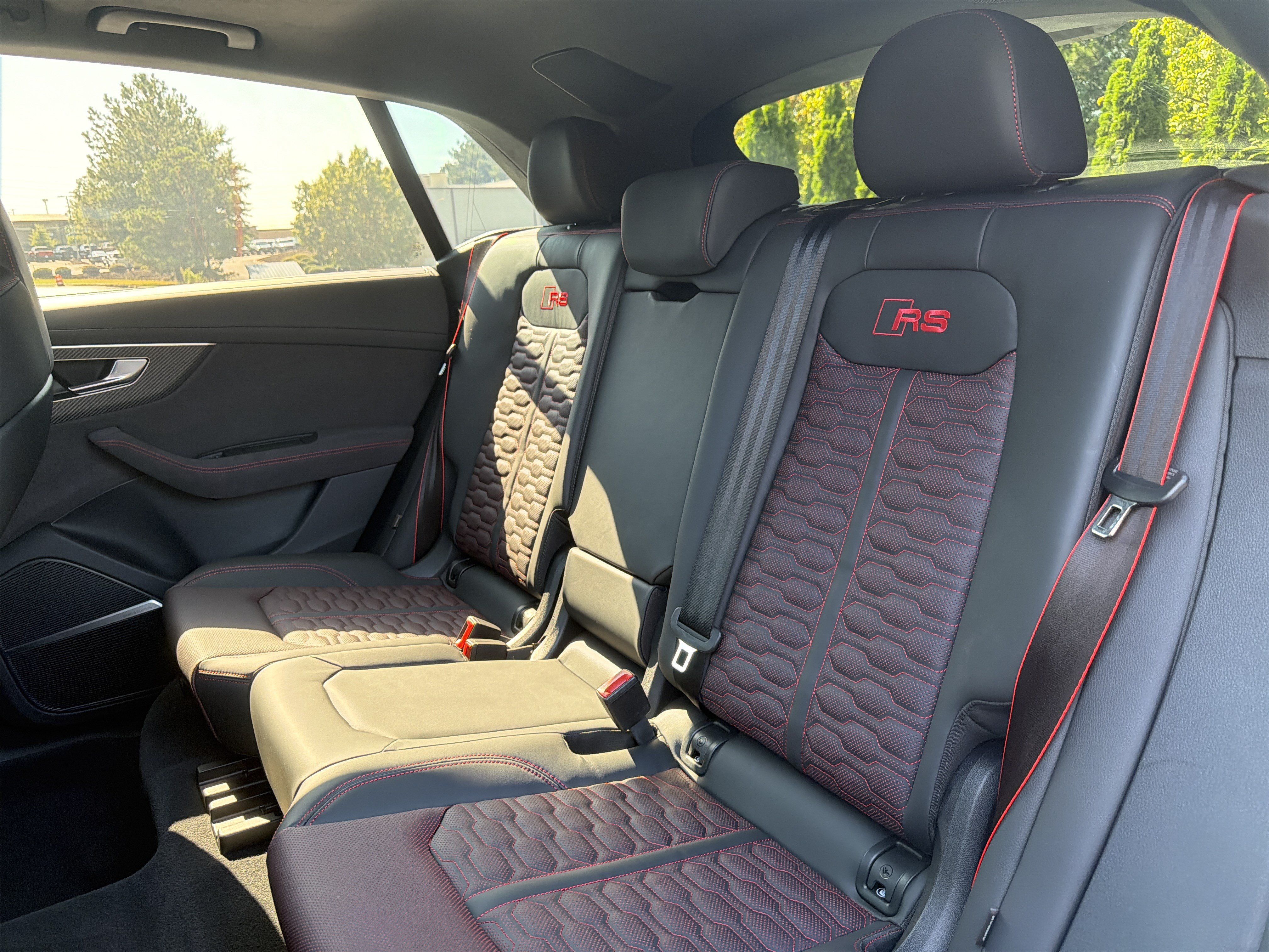 Used 2026 Audi RS Q8 performance AWD/4WD image 9