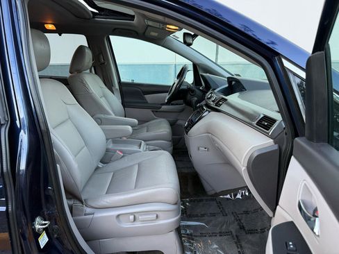 Used 2017 Honda Odyssey EX-L image 21