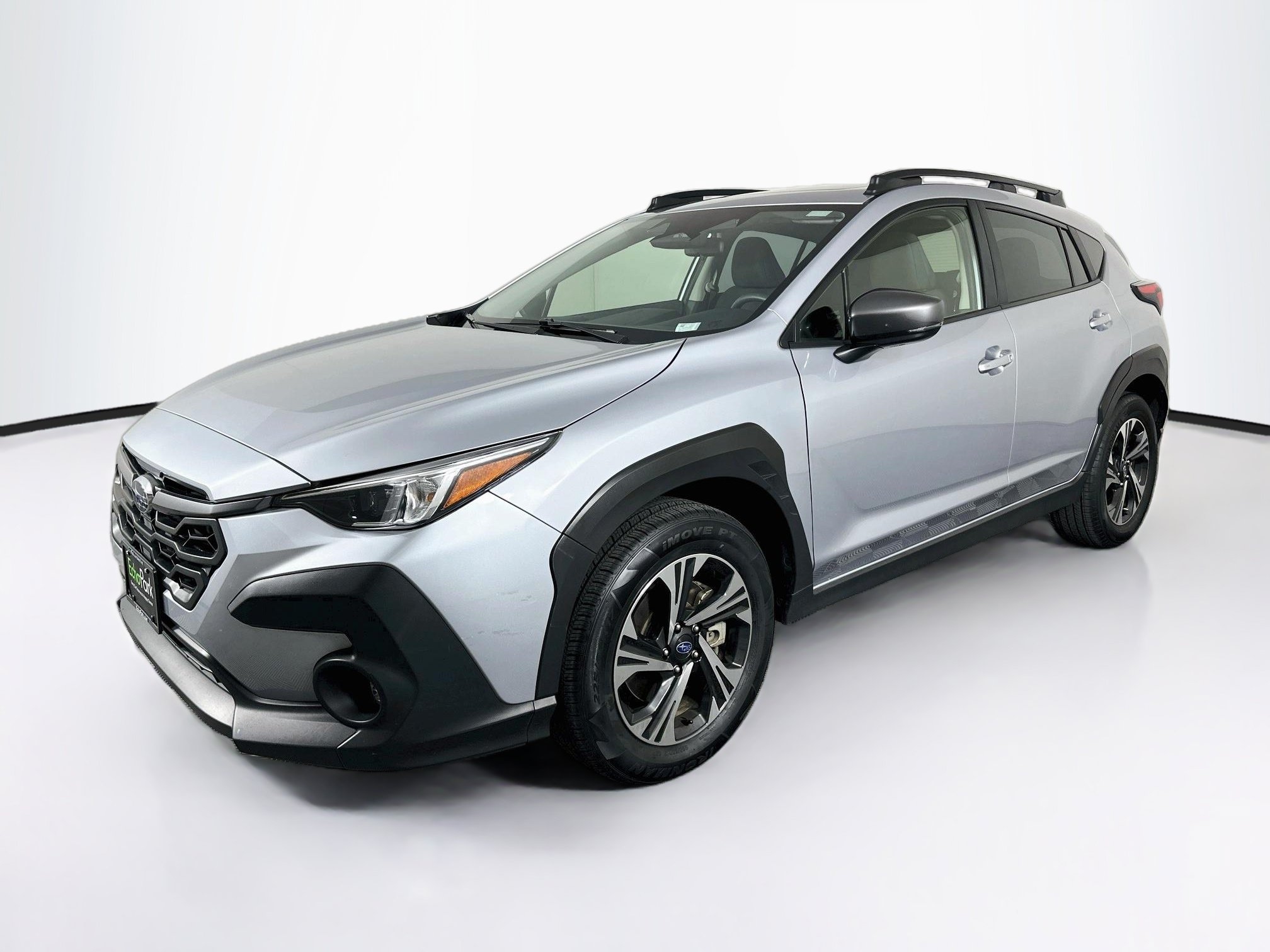 Used 2025 Subaru Crosstrek 2.5i Premium AWD/4WD image 3