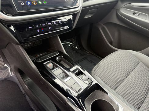 Used 2023 Chevrolet Bolt EUV LT w/ Driver Confidence Package image 13