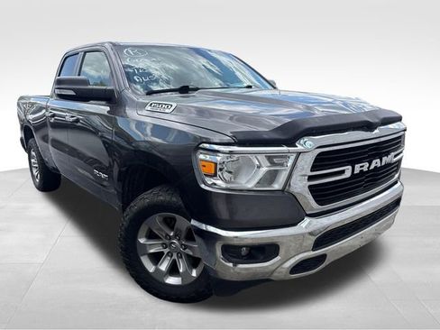 Used 2020 RAM 1500 Big Horn AWD/4WD image 2