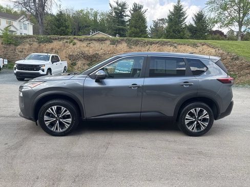 Used 2023 Nissan Rogue SV AWD/4WD image 6
