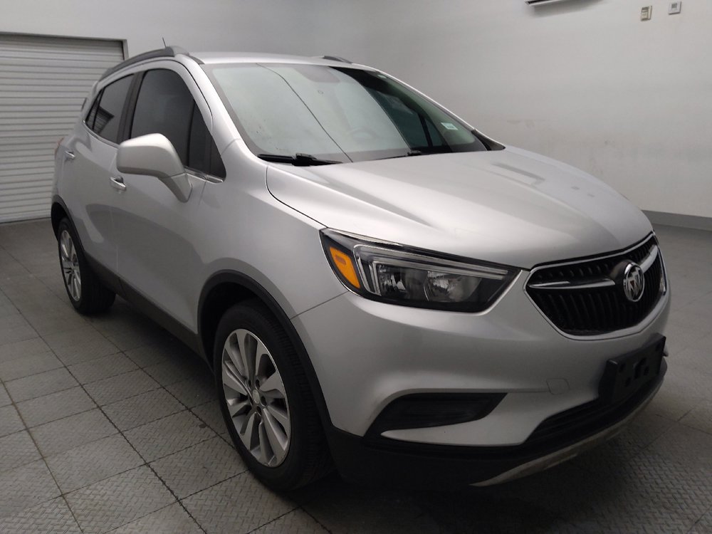 Used 2020 Buick Encore Preferred w/ Safety Package FWD image 13
