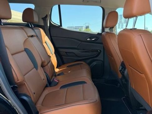 Used 2020 GMC Acadia AT4 w/ Driver Alert Package II AWD/4WD image 8