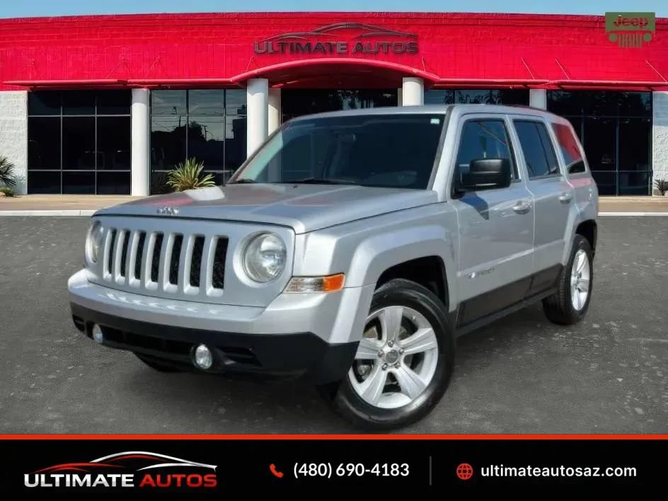 Used 2012 Jeep Patriot Latitude FWD image 1