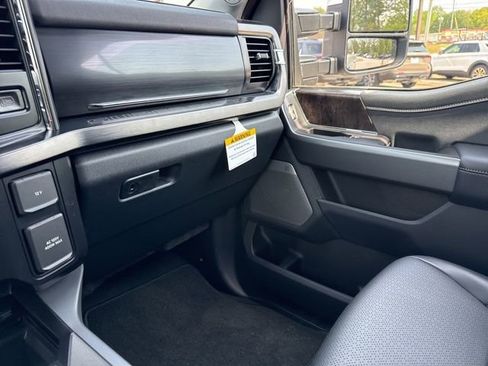 New 2026 Ford F250 Lariat AWD/4WD image 36
