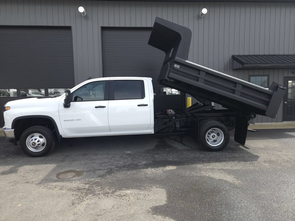 Used 2022 Chevrolet Silverado 3500 W/T w/ WT Convenience Package AWD/4WD image 1