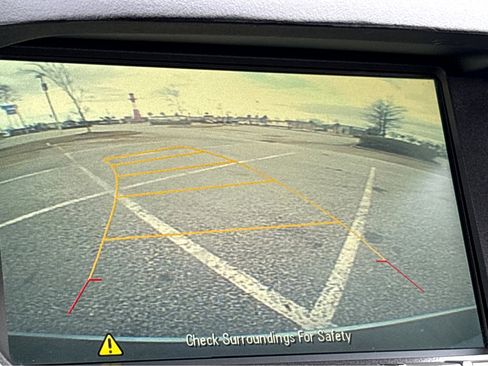 Used 2015 Chevrolet Equinox LT w/ Driver Convenience Package image 29