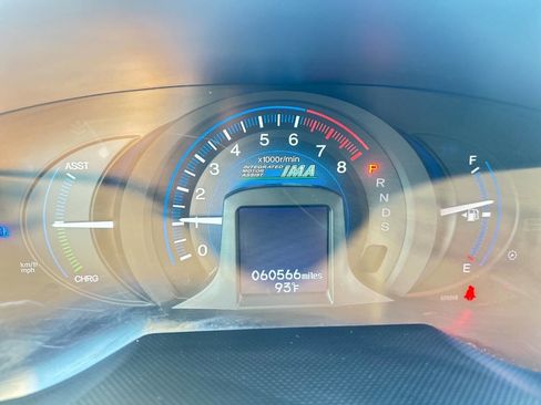 Used 2013 Honda Insight EX image 9