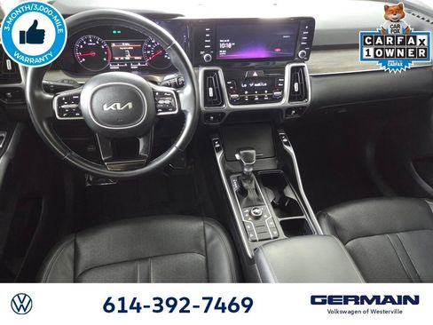 Used 2022 Kia Sorento S w/ Panoramic Sunroof Package AWD/4WD image 13