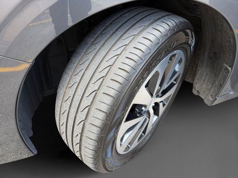 Used 2024 Subaru Legacy Premium image 10