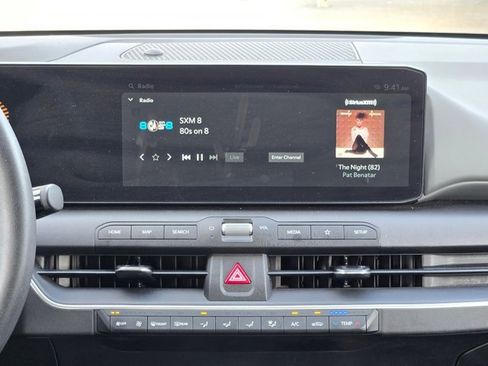 Used 2025 Kia K4 LXS image 17