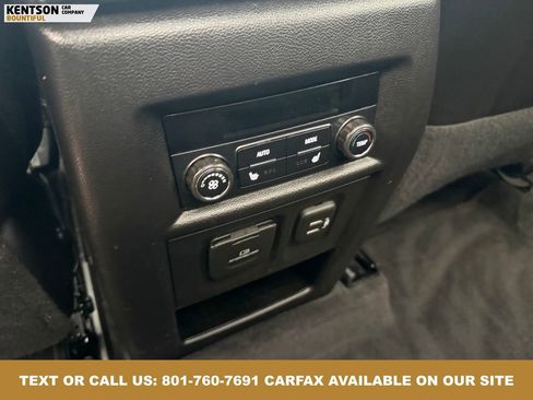 Used 2021 Chevrolet Traverse Premier w/ Redline Edition image 38