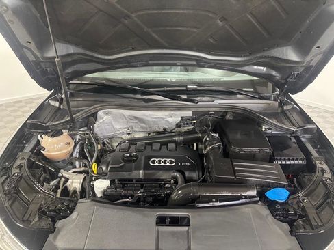 Used 2017 Audi Q3 2.0T Premium Plus w/ Premium Plus Package image 39