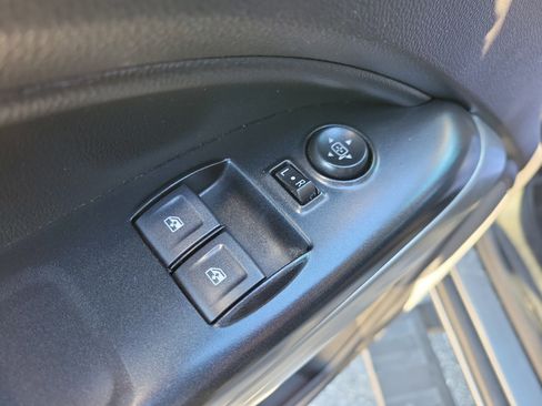 Certified 2021 Chevrolet Colorado LT w/ Safety Package image 16