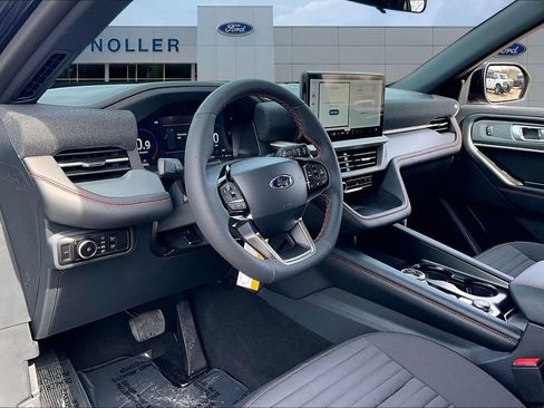 New 2026 Ford Explorer ST-Line AWD/4WD image 8