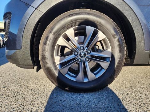 Used 2013 Hyundai Santa Fe Sport image 35