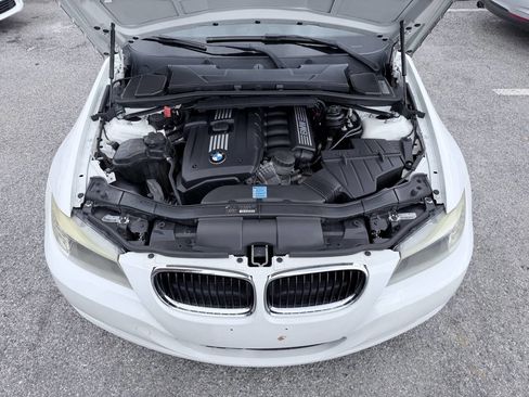 Used 2011 BMW 328i Sedan RWD image 10