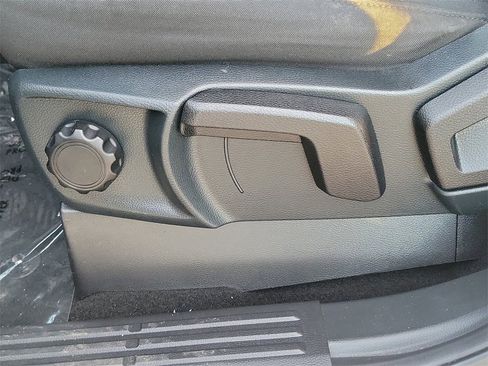 Used 2021 Ford Ranger XLT w/ Equipment Group 301A Mid image 13