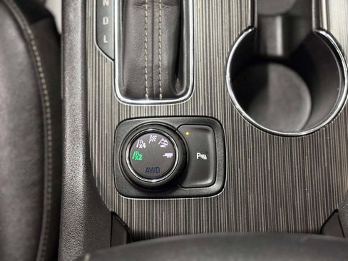 Used 2019 GMC Acadia SLT AWD/4WD image 34