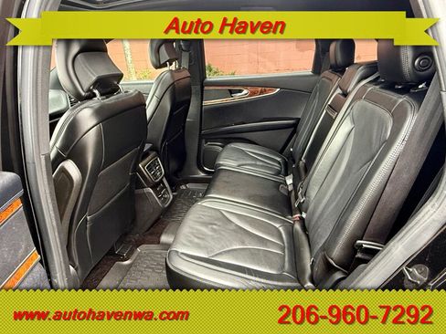 Used 2016 Lincoln MKX Reserve w/ Equipment Group 102A image 12