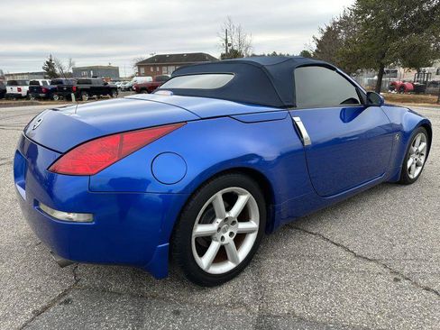 Used 2004 Nissan 350Z Touring RWD image 5