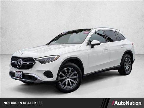 Certified 2026 Mercedes-Benz GLC 300 4MATIC image 1