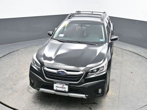 Used 2021 Subaru Outback Limited image 17