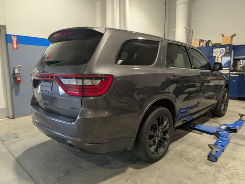 Used 2021 Dodge Durango GT w/ Blacktop Package RWD image 5