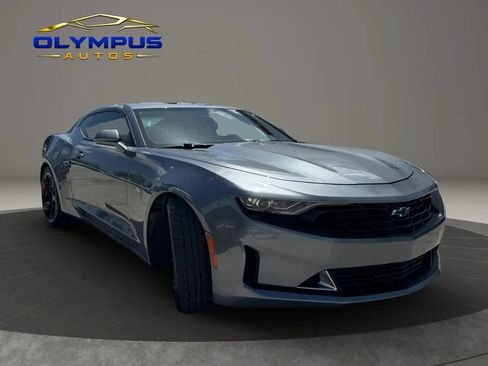 Used 2021 Chevrolet Camaro LT w/ RS Package RWD image 3