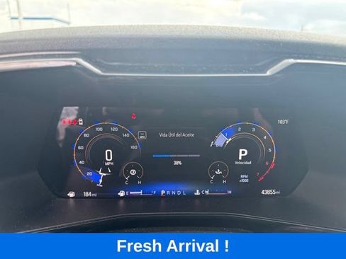 Used 2024 Chevrolet Colorado LT w/ LT Convenience Package RWD image 4