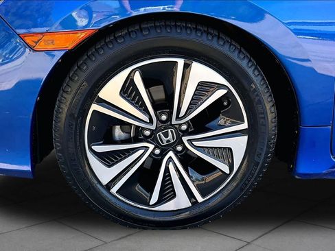 Used 2016 Honda Civic EX-T image 9