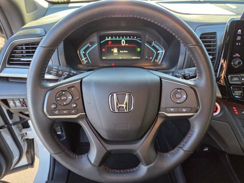 Used 2024 Honda Odyssey Sport image 20
