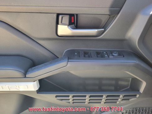 Used 2024 Toyota Tacoma TRD Sport RWD image 17