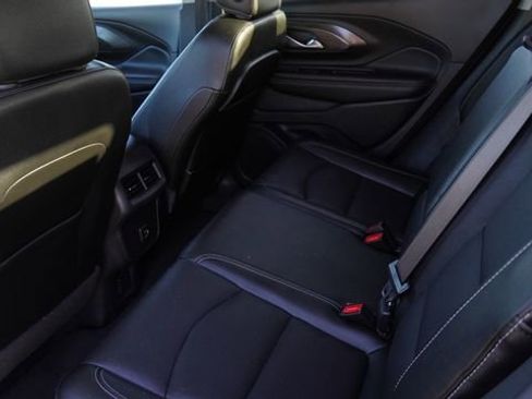 Used 2024 GMC Terrain SLT image 14