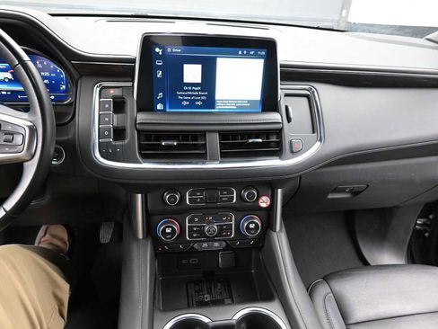 Used 2024 Chevrolet Tahoe LT image 13