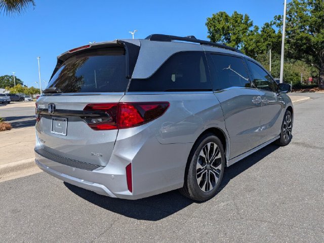 New 2027 Honda Odyssey Elite image 7