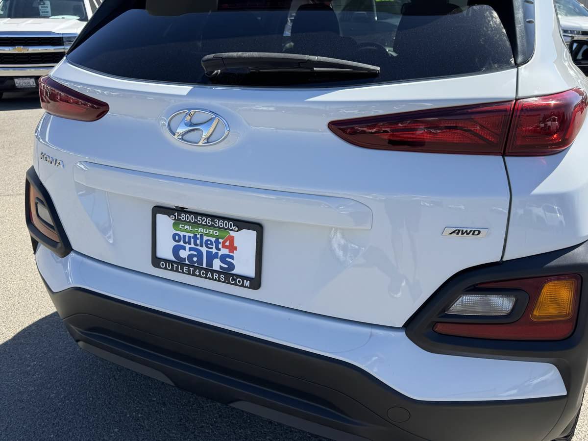 Used 2019 Hyundai Kona SEL w/ SEL Tech Package 02 AWD/4WD image 9