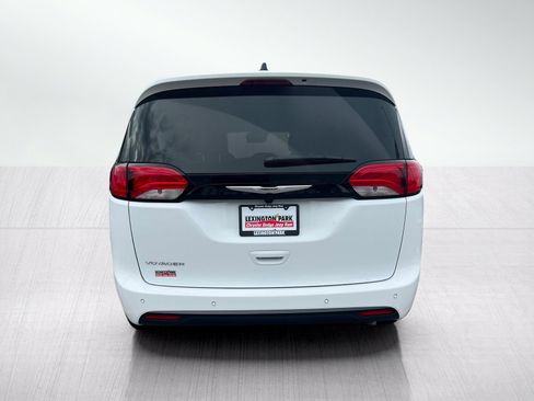 New 2026 Chrysler Voyager LX FWD image 6