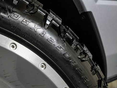 Used 2021 RAM 1500 Tradesman w/ Chrome Plus Package image 53