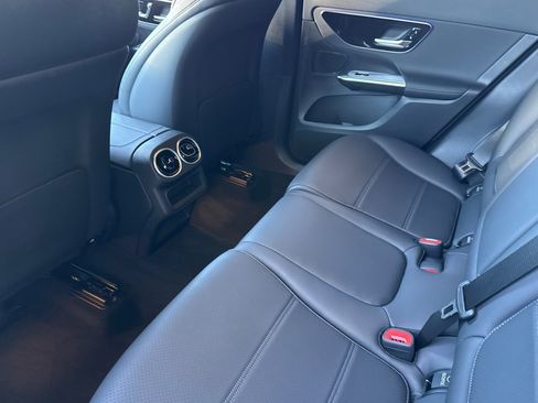 Certified 2025 Mercedes-Benz GLC 350e 4MATIC image 30